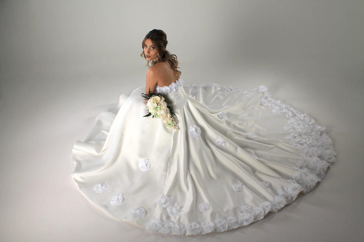  Produto: Bridal 1, Categoria: Vestidos de Noiva, Ano: 2023, Marca bitar-atelier