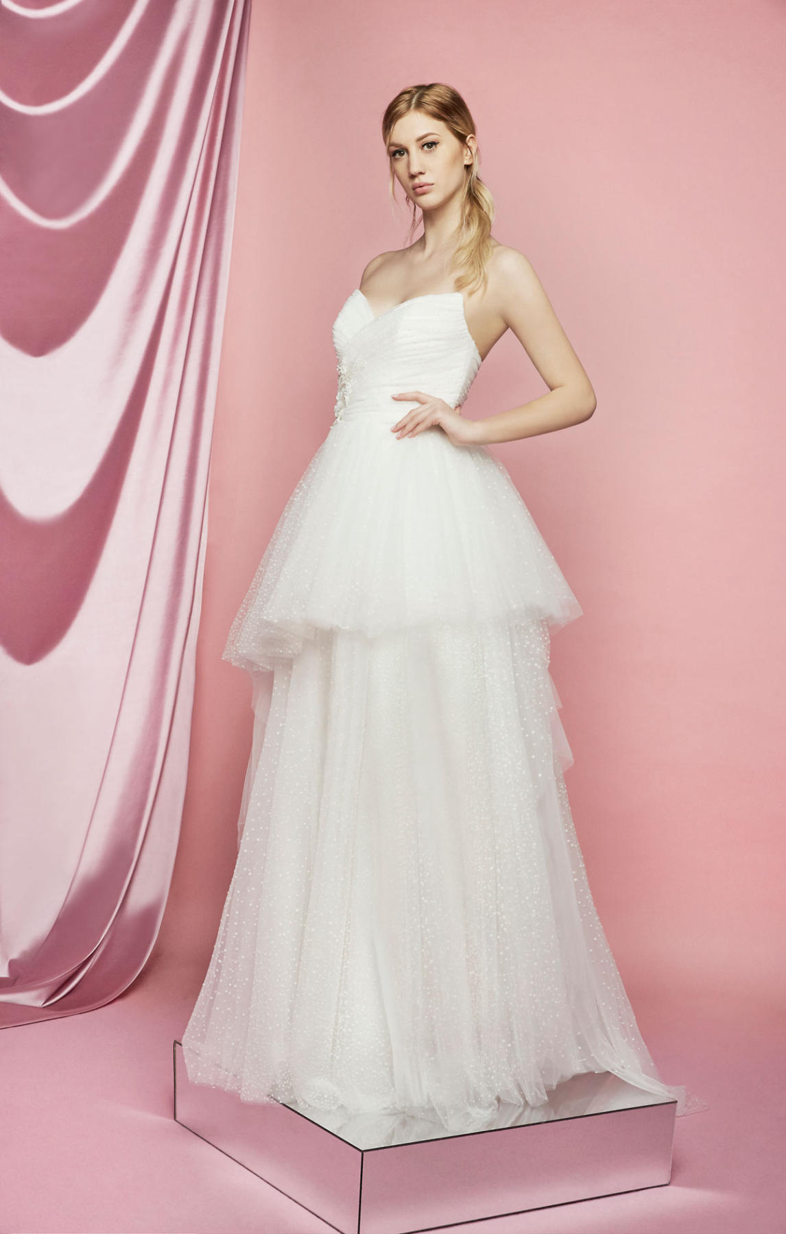  Produto: Simona Bianco, Categoria: Vestidos de Noiva, Ano: 2021, Marca carlo-pignatelli