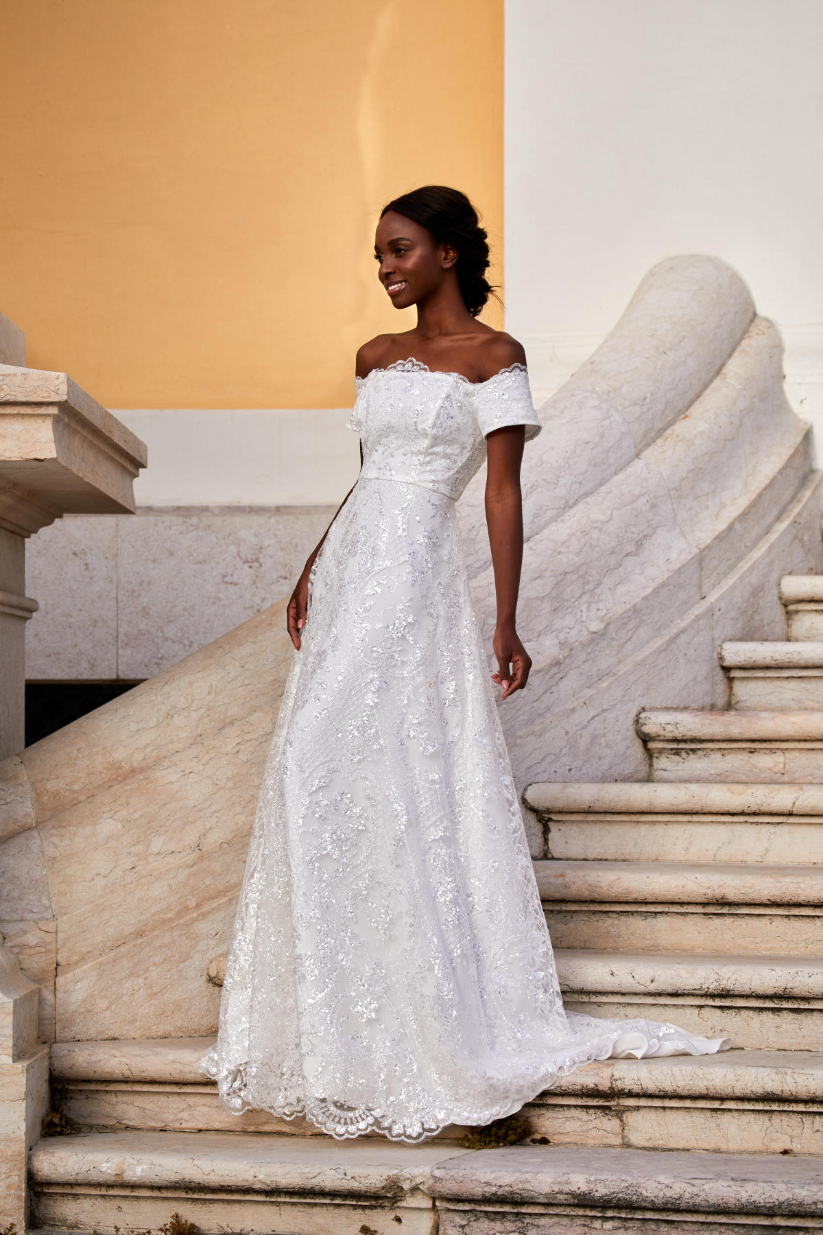  Produto: AURORA, Categoria: Vestidos de Noiva, Ano: 2021, Marca Frederica Cabanis Atelier