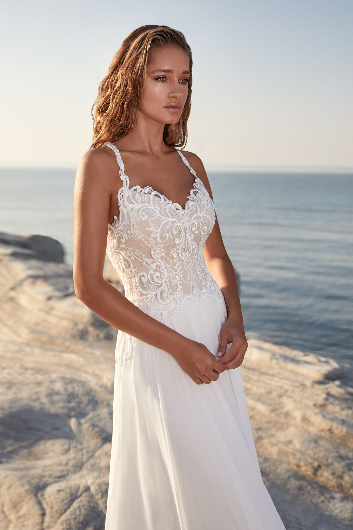  Produto: Theil, Categoria: Vestidos de Noiva, Ano: 2020, Marca Hervé Paris