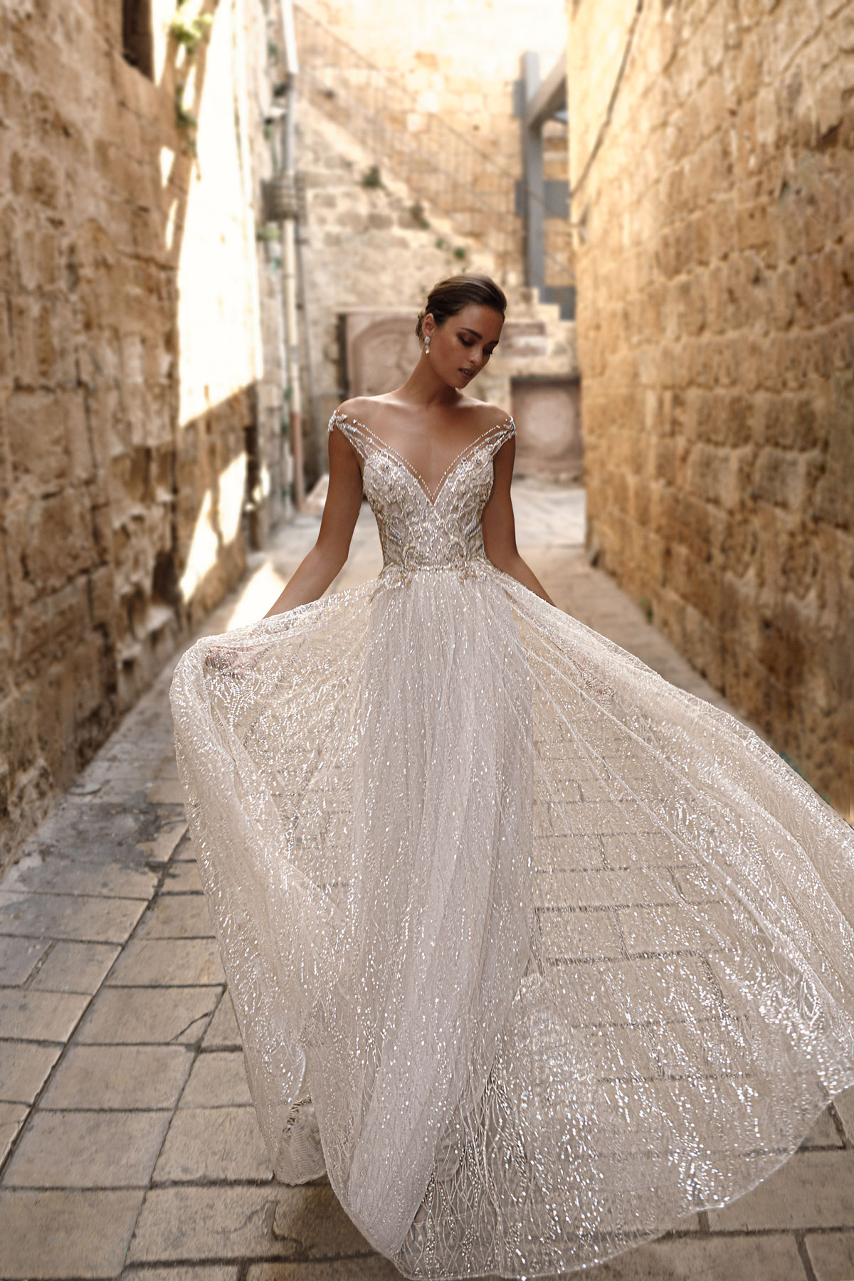  Produto: Dakota, Categoria: Vestidos de Noiva, Ano: 2020, Marca Julie Vino Group