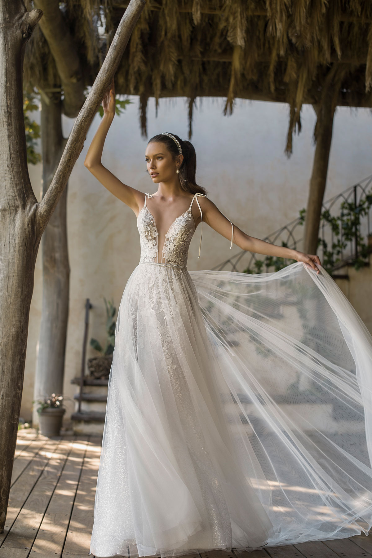  Produto: DH 2007, Categoria: Vestidos de Noiva, Ano: 2020, Marca Julie Vino Group