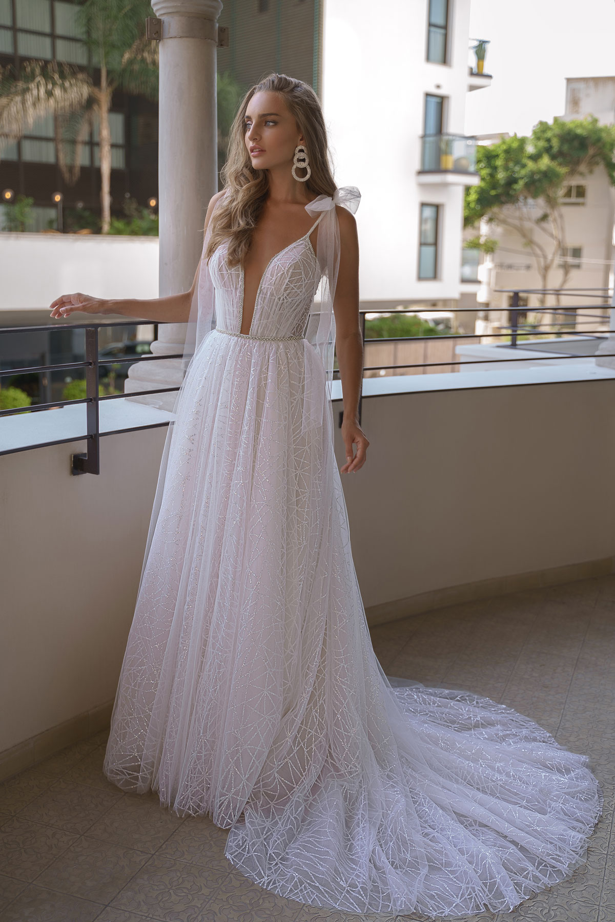  Produto: GR 2001, Categoria: Vestidos de Noiva, Ano: 2020, Marca Julie Vino Group