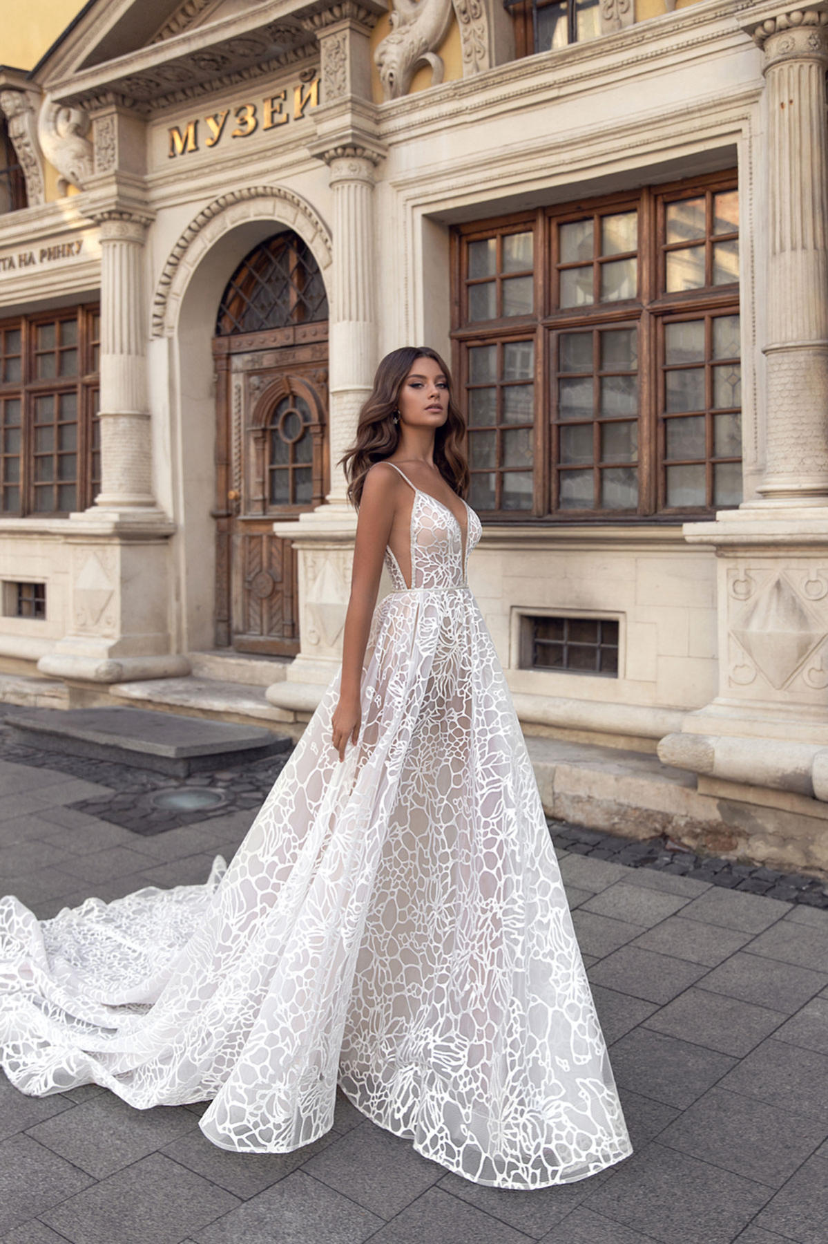  Produto: VG 2001, Categoria: Vestidos de Noiva, Ano: 2020, Marca Julie Vino Group