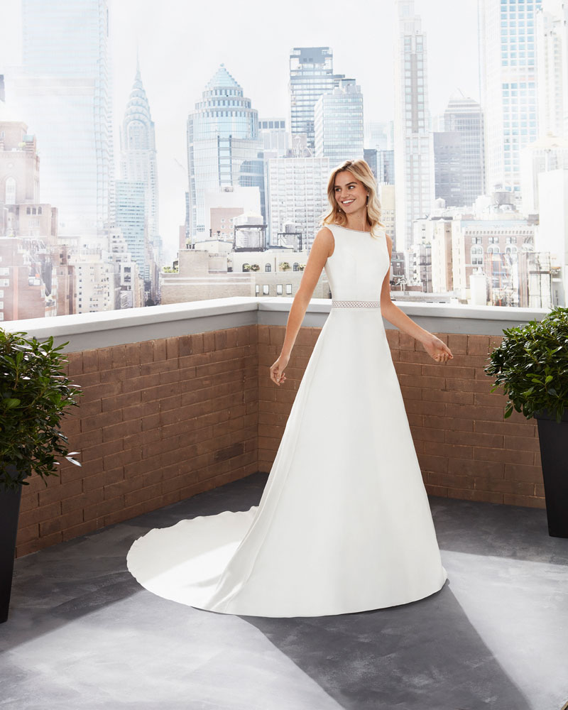  Produto: Lucinda, Categoria: Vestidos de Noiva, Ano: 2020, Marca Luna Novias