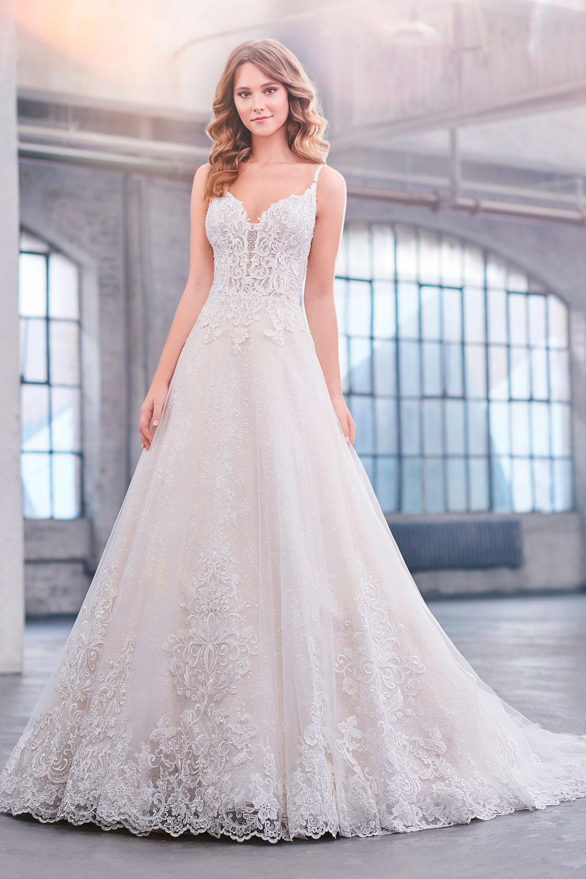  Produto: 219205, Categoria: Vestidos de Noiva, Ano: 2019, Marca Martin Thornburg