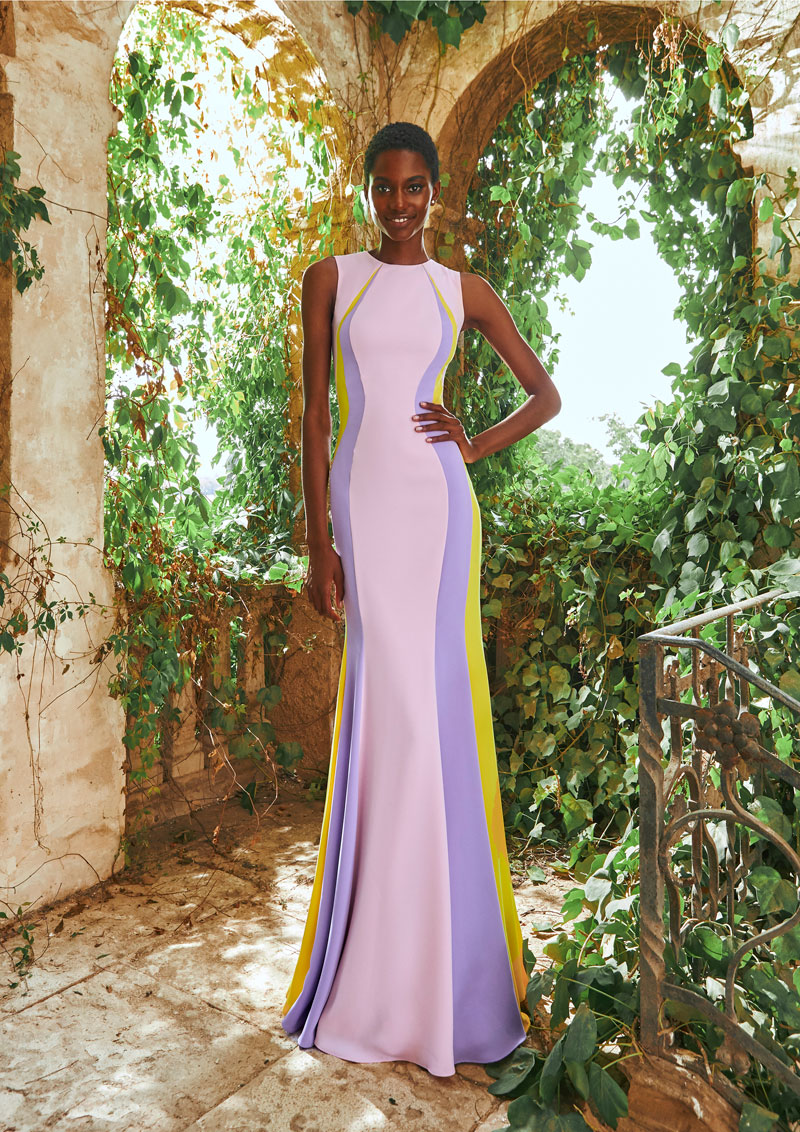  Produto: TE 157, Categoria: Vestidos de Cerimónia, Ano: 2021, Marca Pronovias