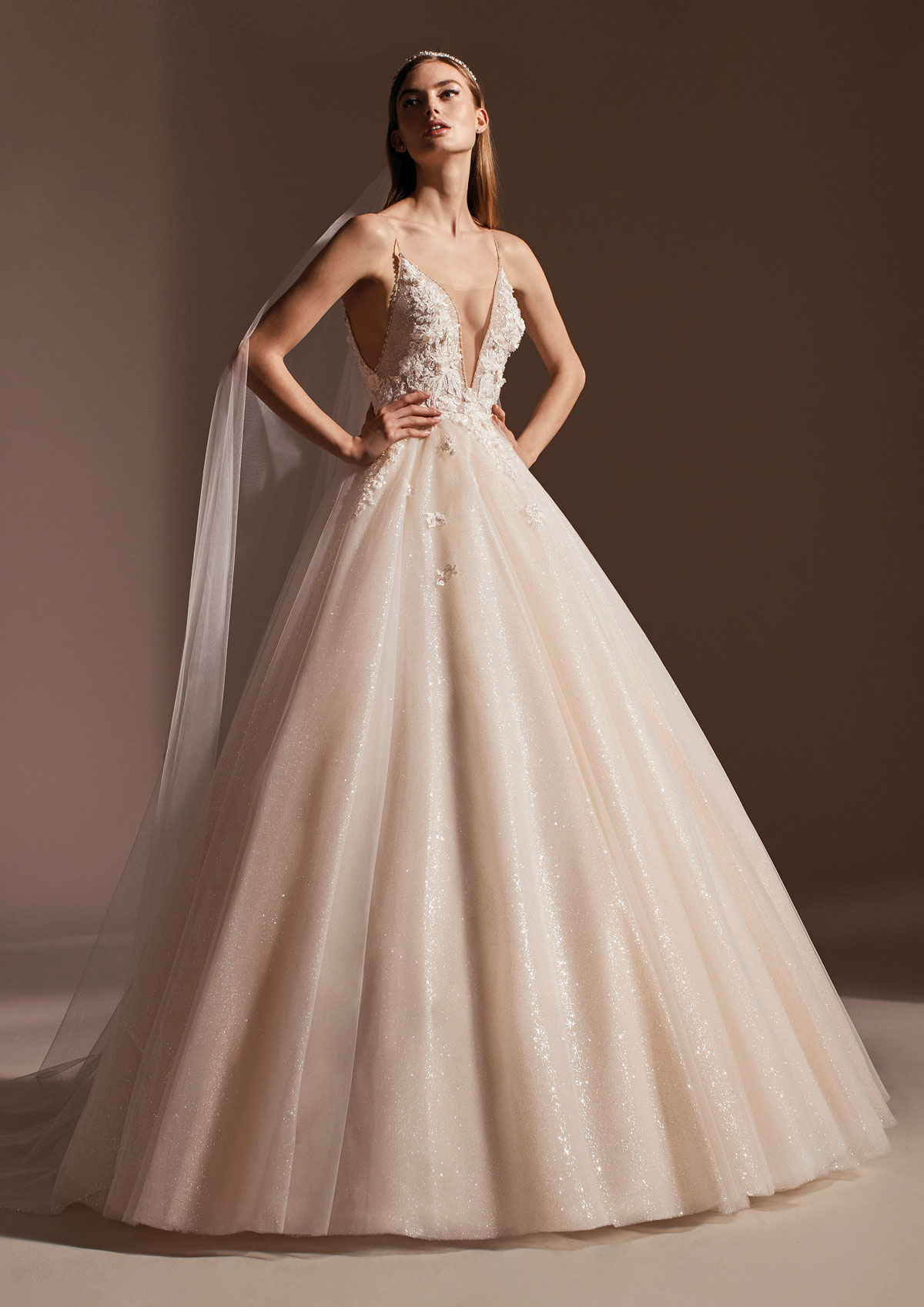  Produto: Agustina, Categoria: Vestidos de Noiva, Ano: 2020, Marca Pronovias
