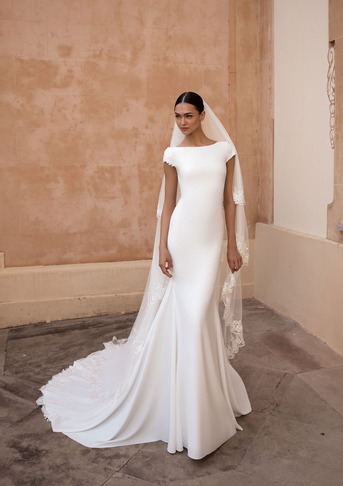  Produto: Anitra, Categoria: Vestidos de Noiva, Ano: 2020, Marca Pronovias