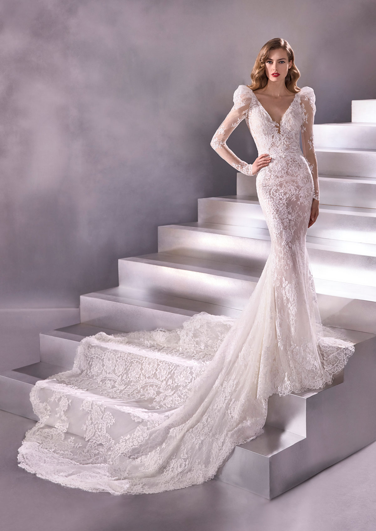  Produto: Cosmos, Categoria: Vestidos de Noiva, Ano: 2020, Marca Pronovias