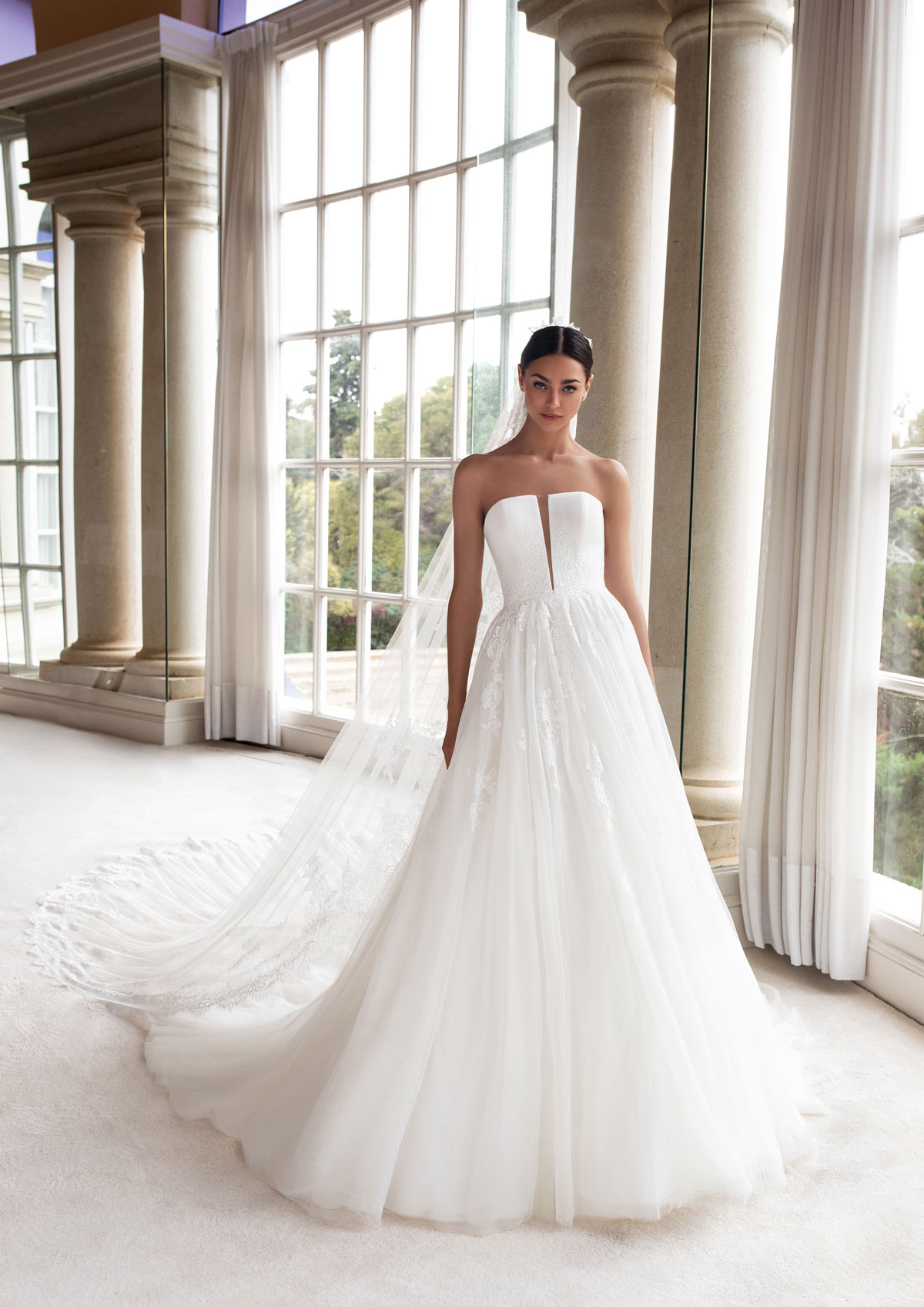  Produto: Cyllene, Categoria: Vestidos de Noiva, Ano: 2020, Marca Pronovias