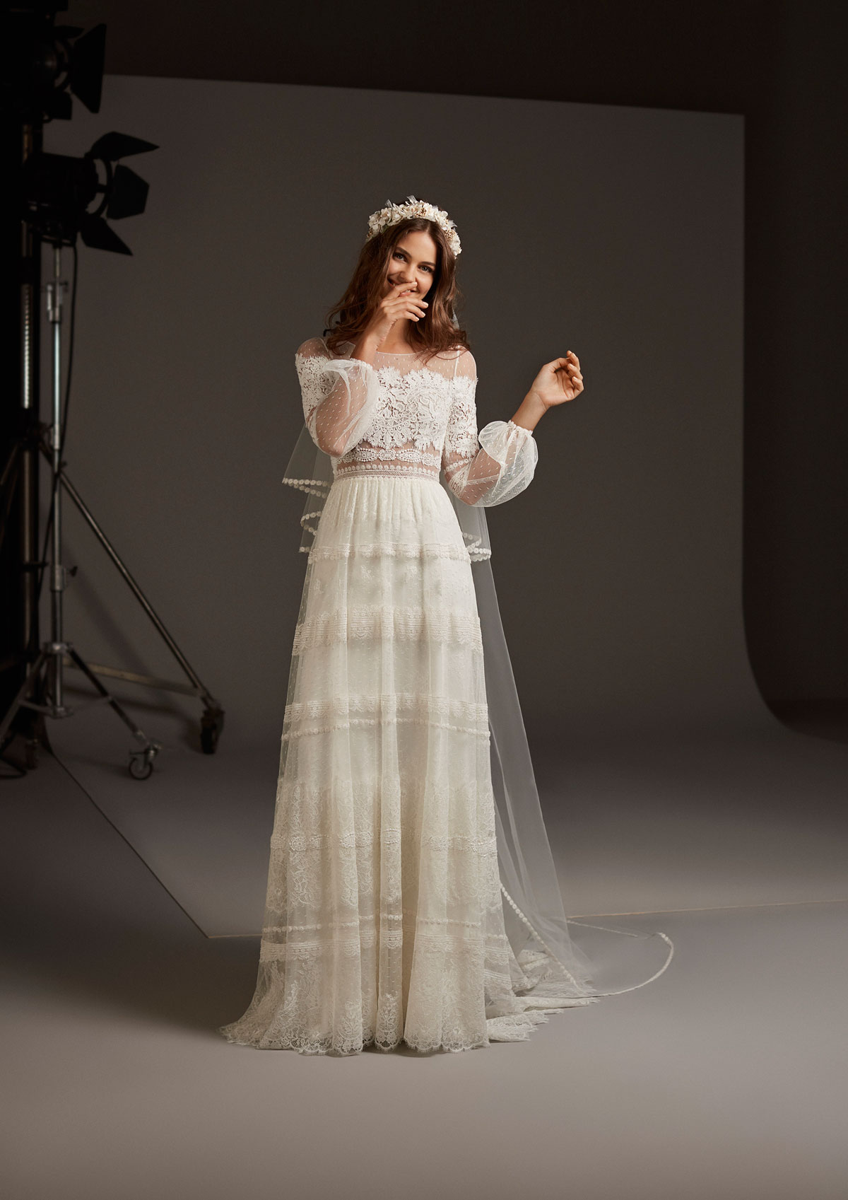  Produto: Delphine, Categoria: Vestidos de Noiva, Ano: 2020, Marca Pronovias