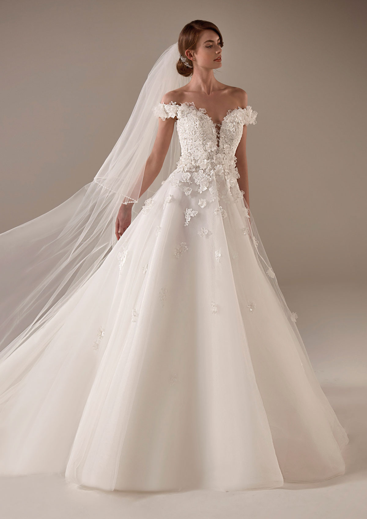  Produto: Michelle, Categoria: Vestidos de Noiva, Ano: 2020, Marca Pronovias