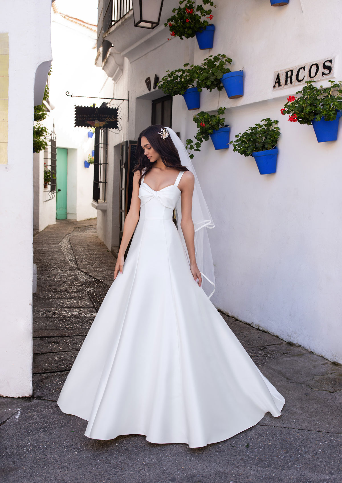  Produto: Naiad, Categoria: Vestidos de Noiva, Ano: 2020, Marca Pronovias