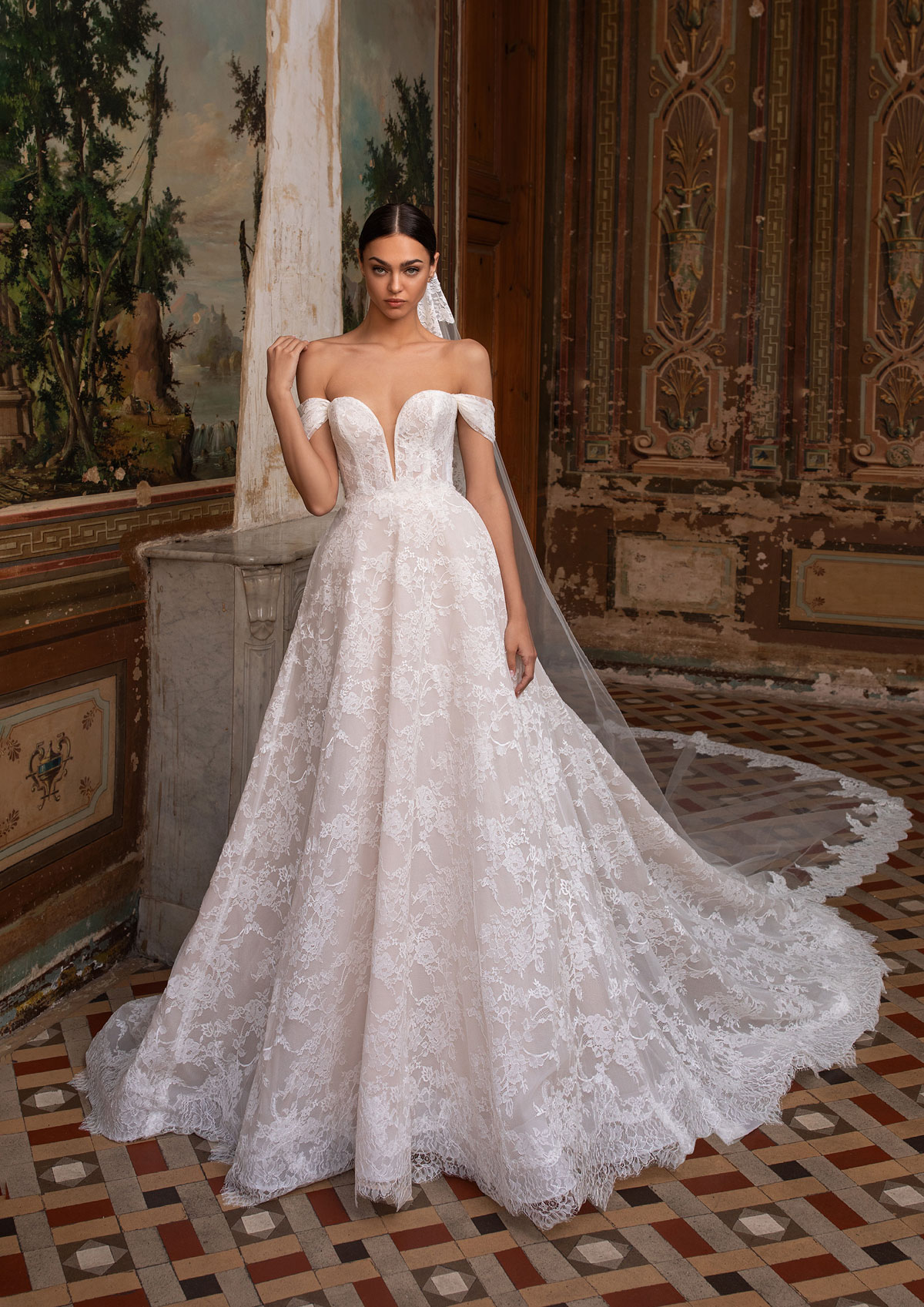  Produto: Superba, Categoria: Vestidos de Noiva, Ano: 2020, Marca Pronovias