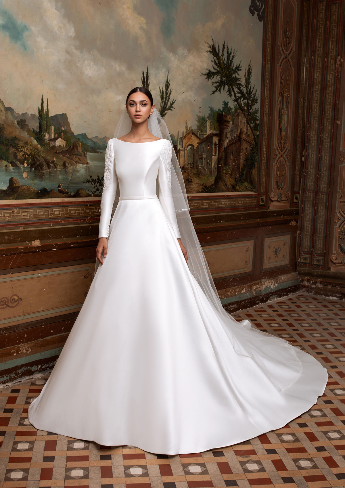  Produto: Vesta, Categoria: Vestidos de Noiva, Ano: 2020, Marca Pronovias