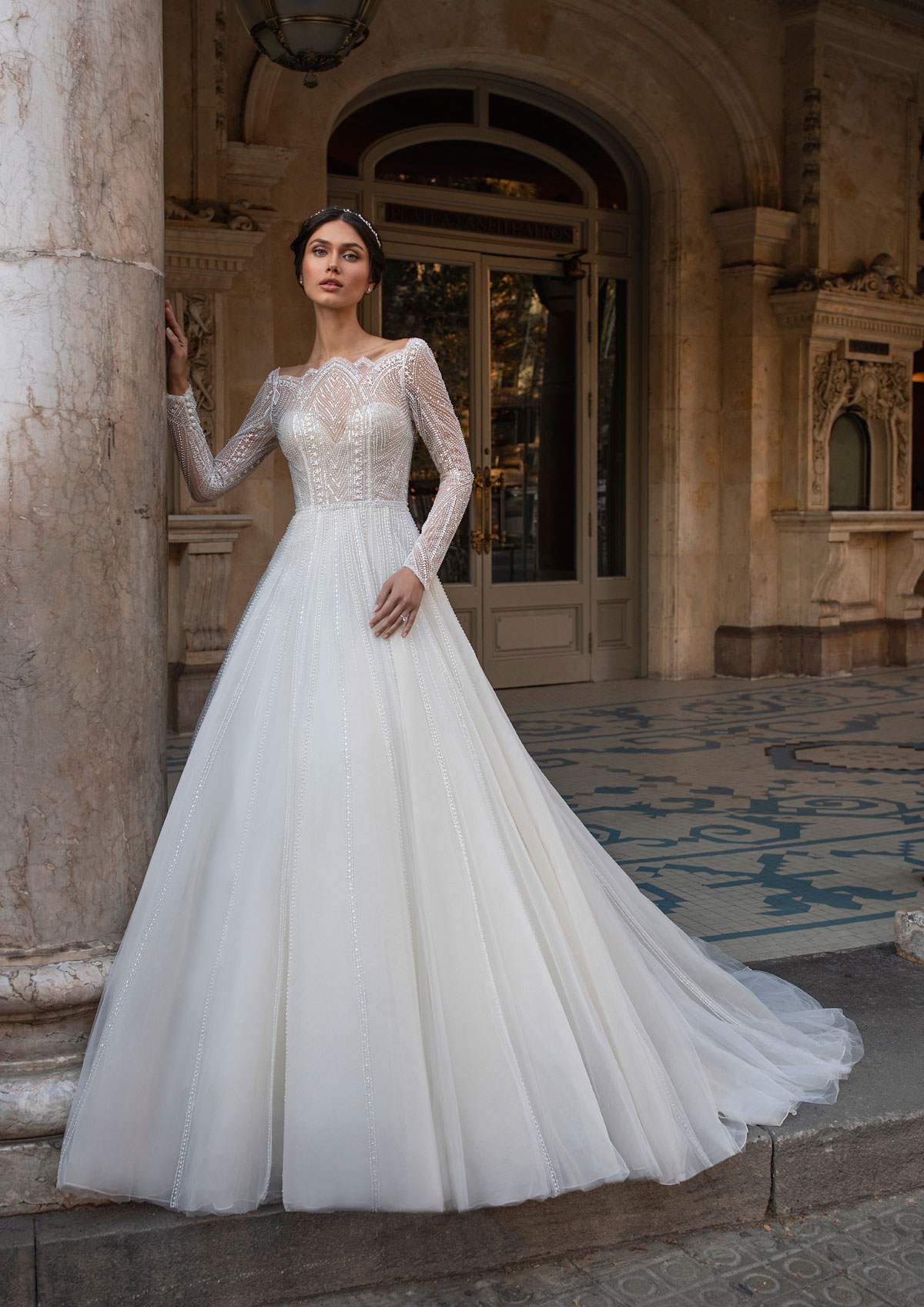  Produto: Dietrich, Categoria: Vestidos de Noiva, Ano: 2021, Marca Pronovias