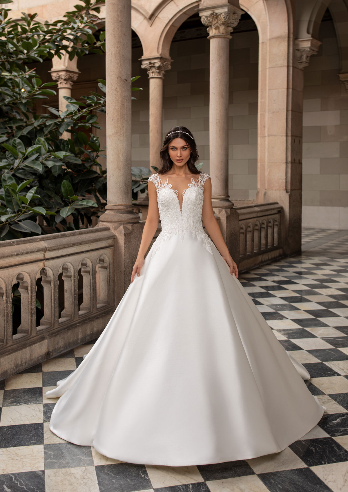  Produto: Duke, Categoria: Vestidos de Noiva, Ano: 2021, Marca Pronovias