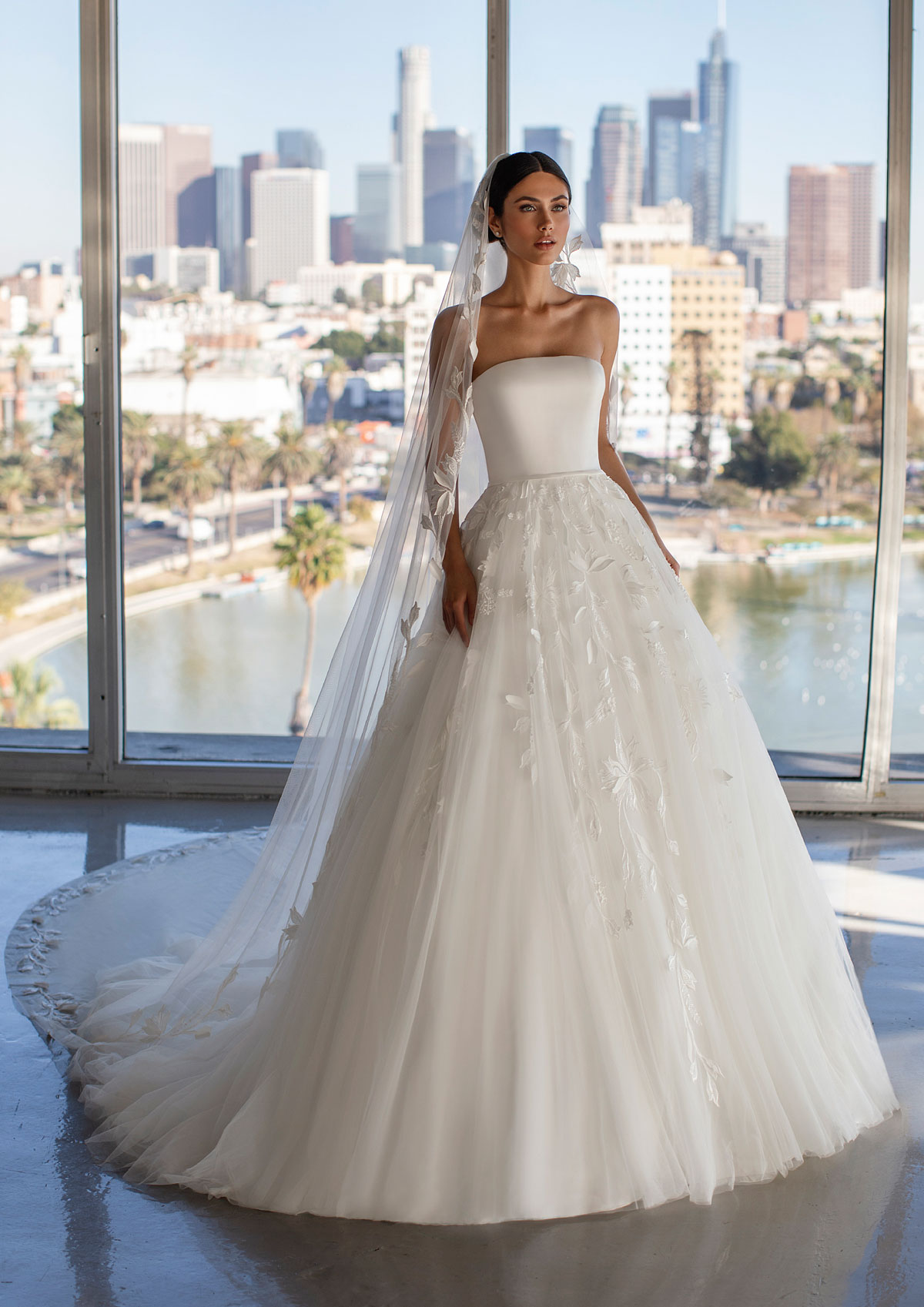  Produto: Grayson, Categoria: Vestidos de Noiva, Ano: 2021, Marca Pronovias