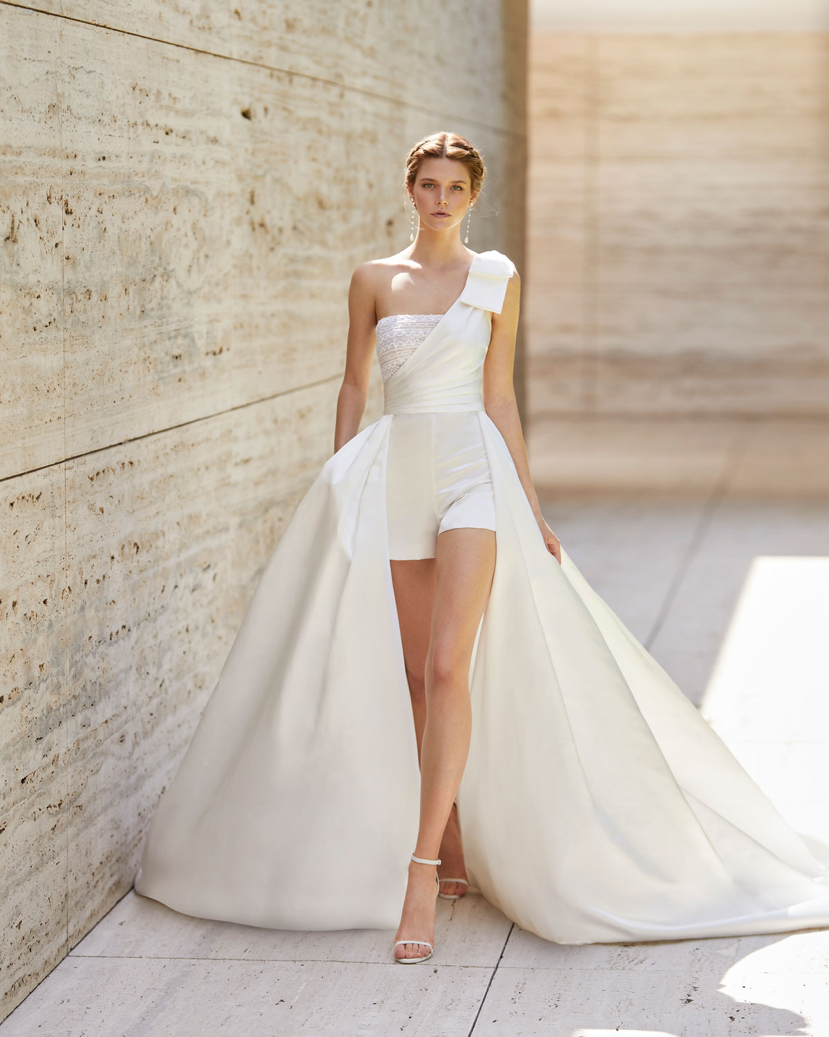  Produto: Eola, Categoria: Vestidos de Noiva, Ano: 2021, Marca Rosa Clará