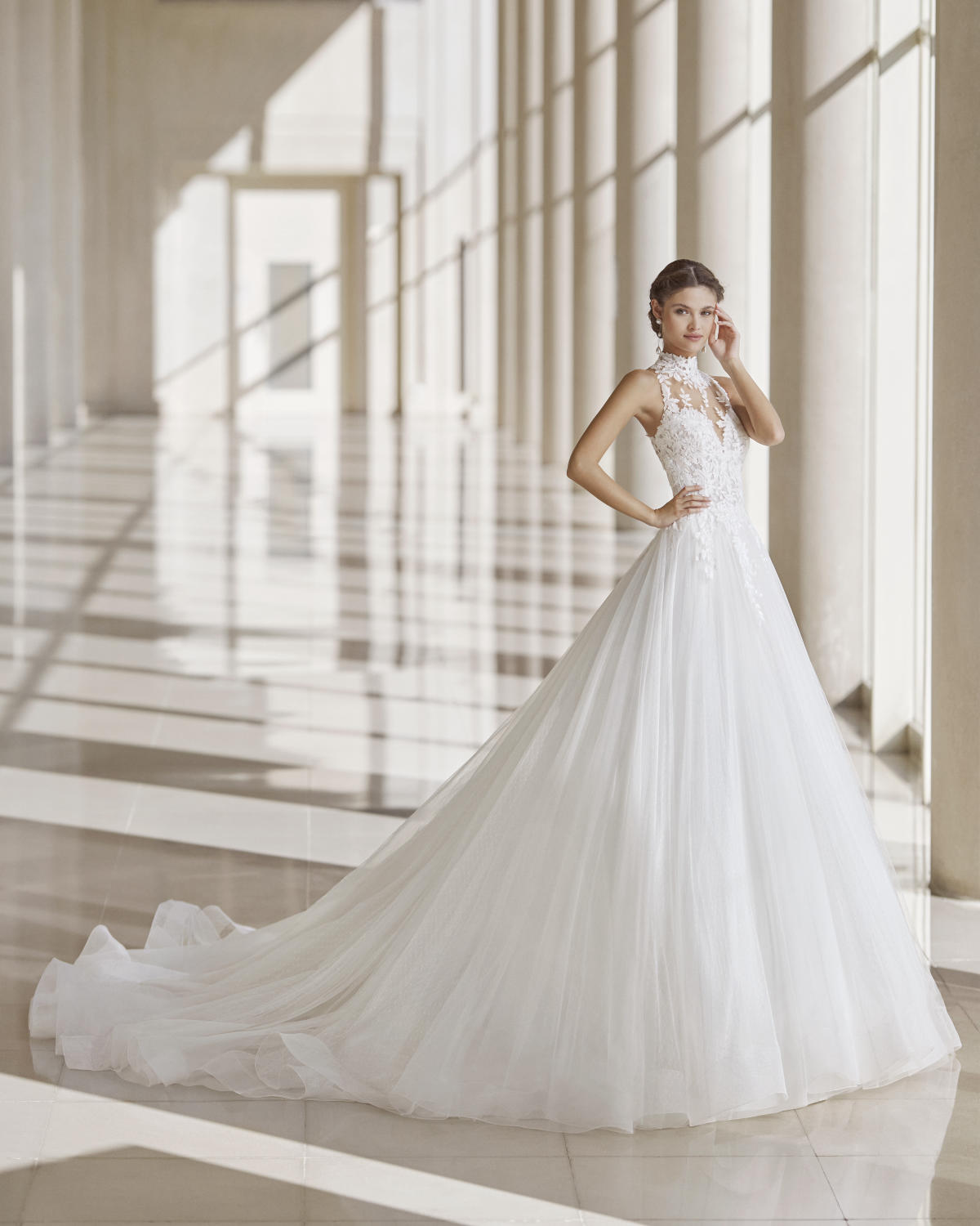  Produto: Nias, Categoria: Vestidos de Noiva, Ano: 2022, Marca Rosa Clará