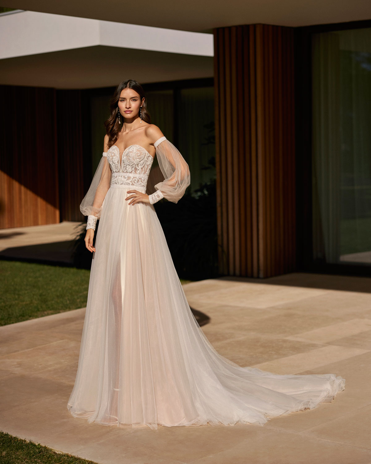  Produto: Iraia, Categoria: Vestidos de Noiva, Ano: 2023, Marca Rosa Clará