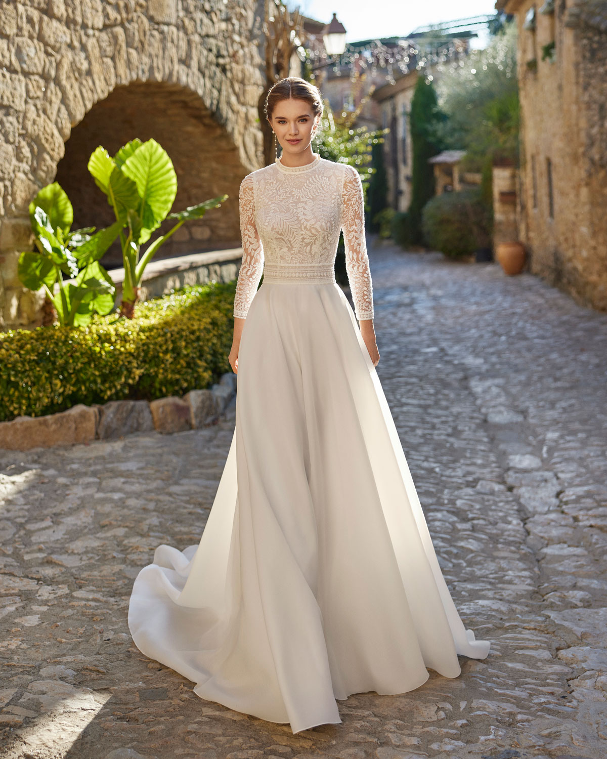  Produto: Ursula, Categoria: Vestidos de Noiva, Ano: 2023, Marca Rosa Clará