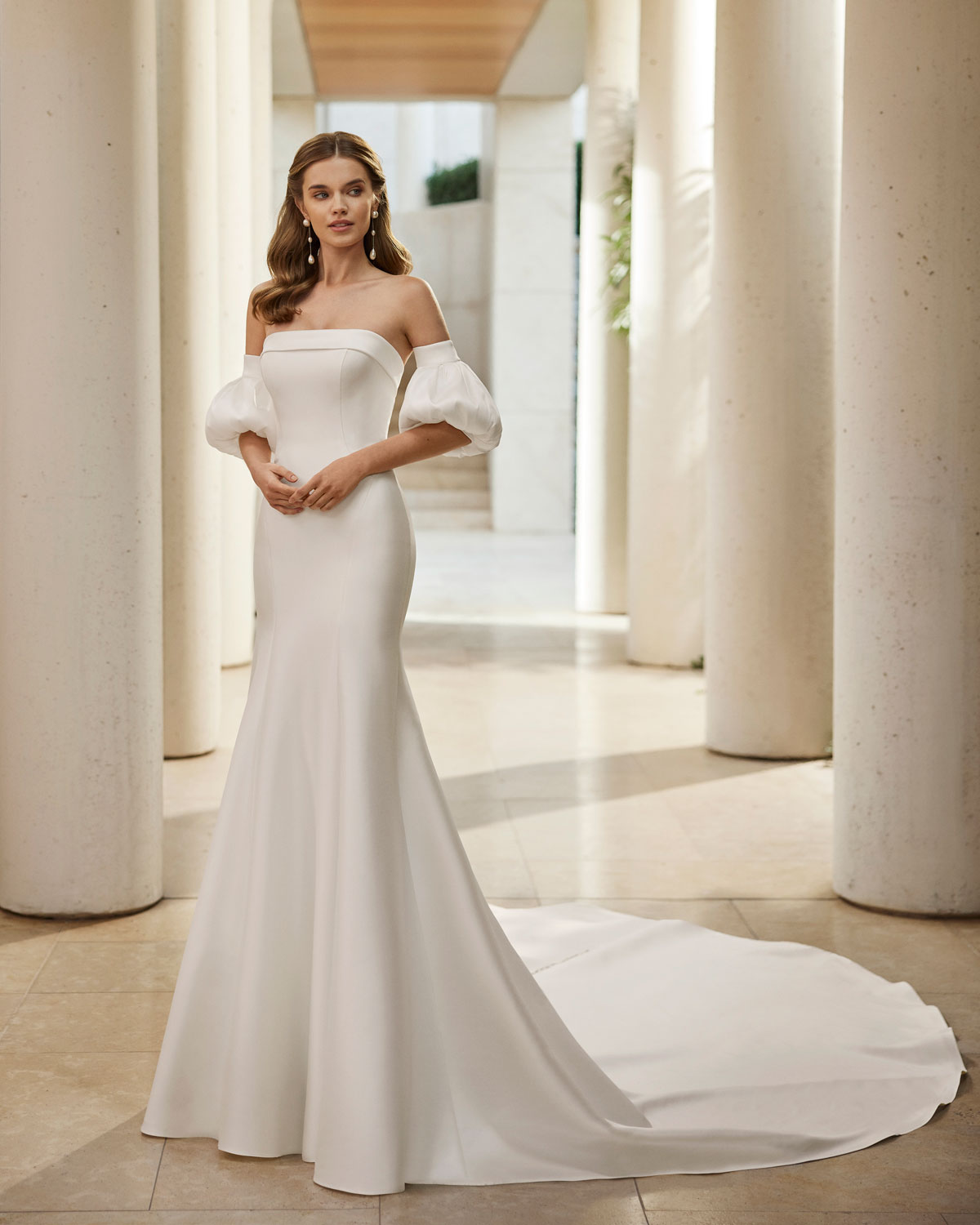  Produto: Viviana, Categoria: Vestidos de Noiva, Ano: 2023, Marca Rosa Clará