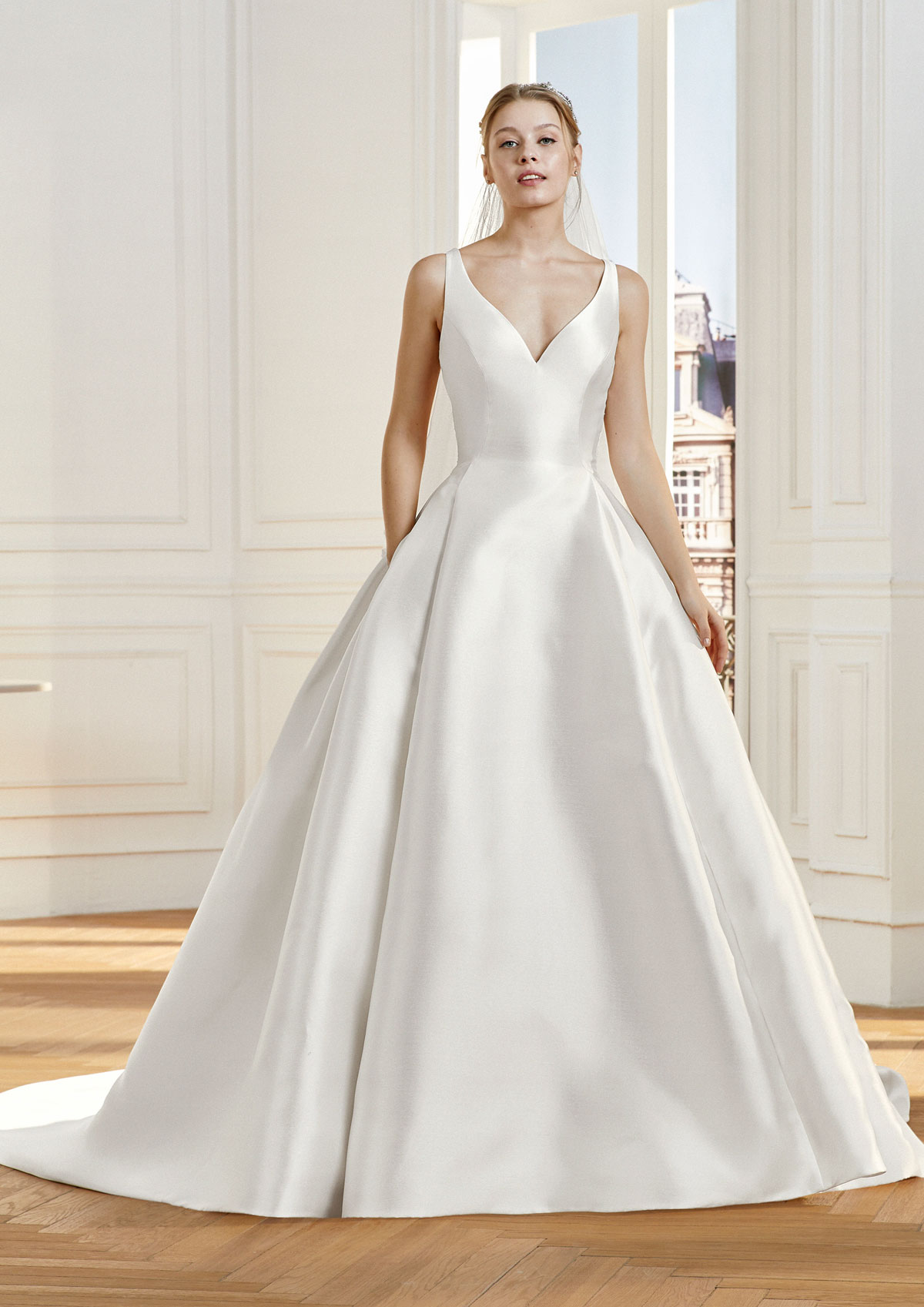  Produto: Lannes, Categoria: Vestidos de Noiva, Ano: 2020, Marca San Patrick