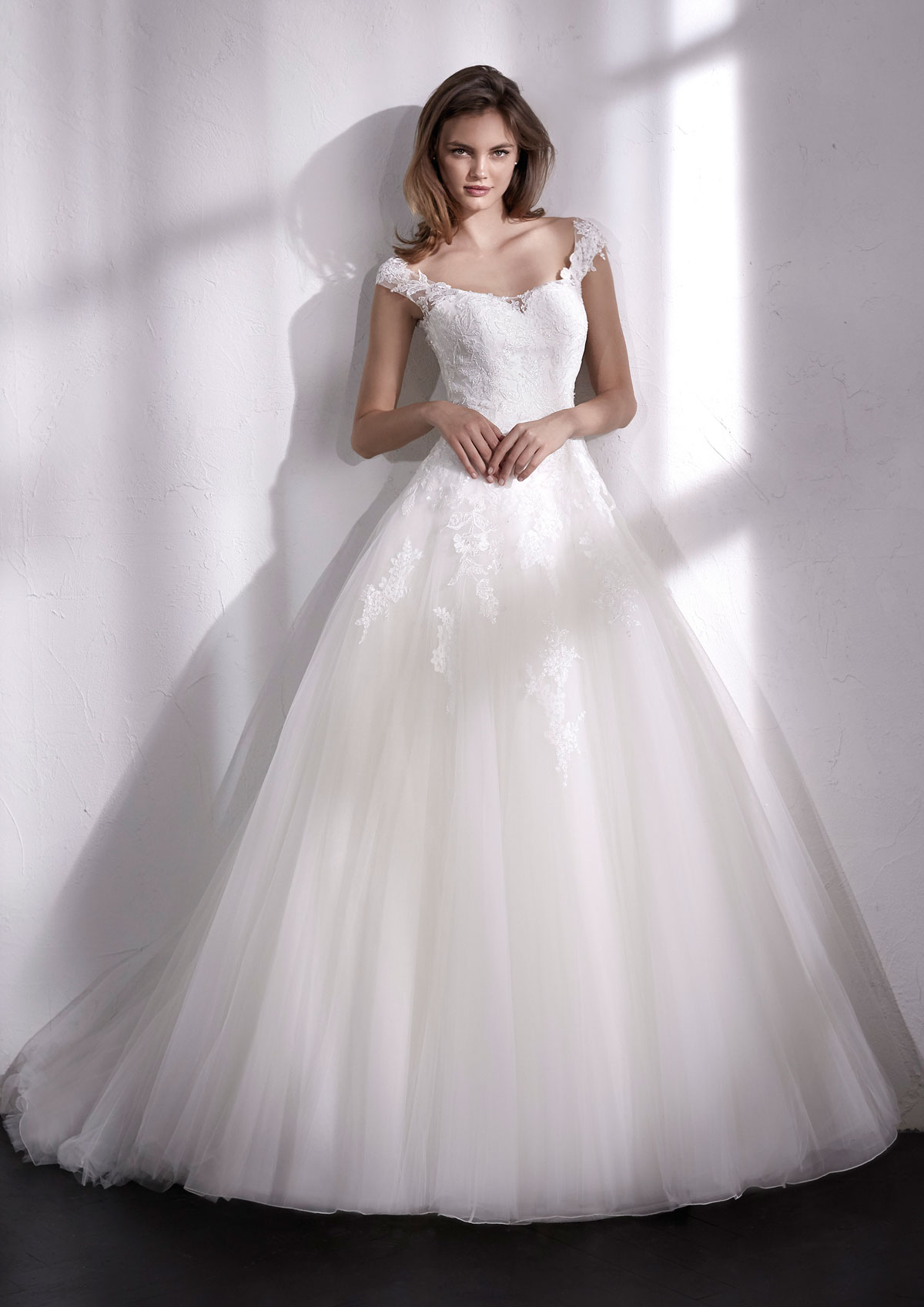  Produto: Lileas, Categoria: Vestidos de Noiva, Ano: 2020, Marca San Patrick