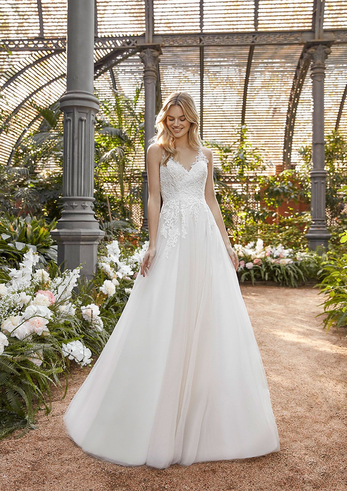  Produto: Isabelia, Categoria: Vestidos de Noiva, Ano: 2021, Marca San Patrick